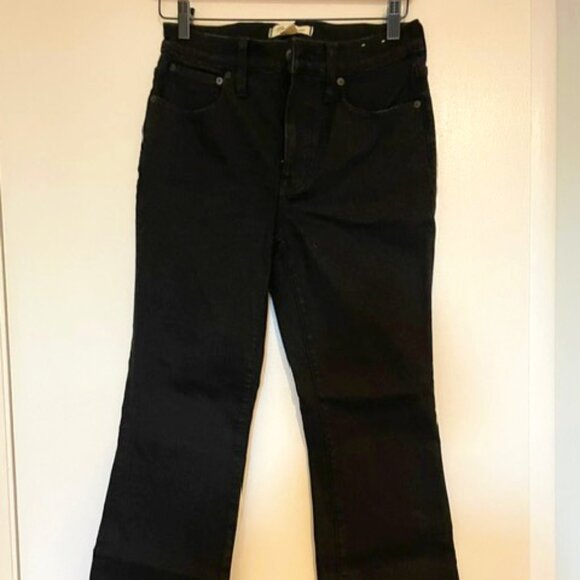 Madewell Kickout Crop - Picture 1 of 3